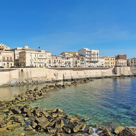 La Rosa-4 By Interhome Daire Siraküza