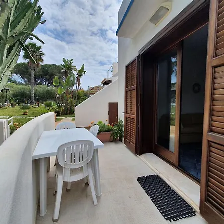 La Rosa Sul Mare-4 By Interhome *